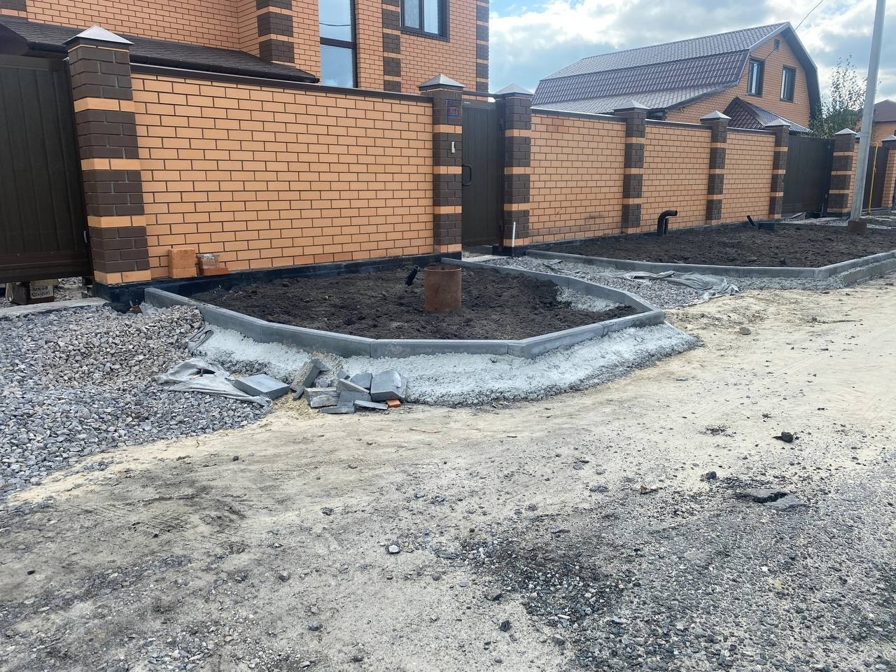 https://lugansk.blago-s.ru/storage/app/uploads/public/670/ce8/845/670ce8845cb14992243529.jpg